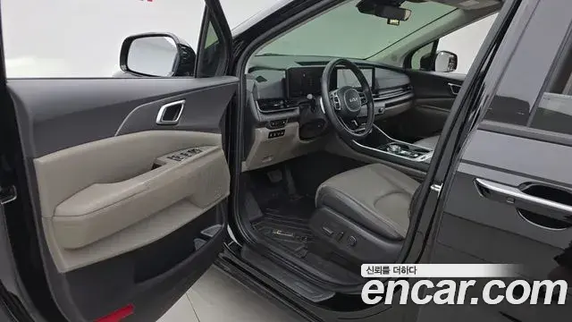 Kia Carnival 2024 — Şəkil 14/20