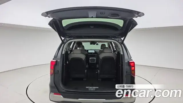 Kia Carnival 2024 — Şəkil 4/20