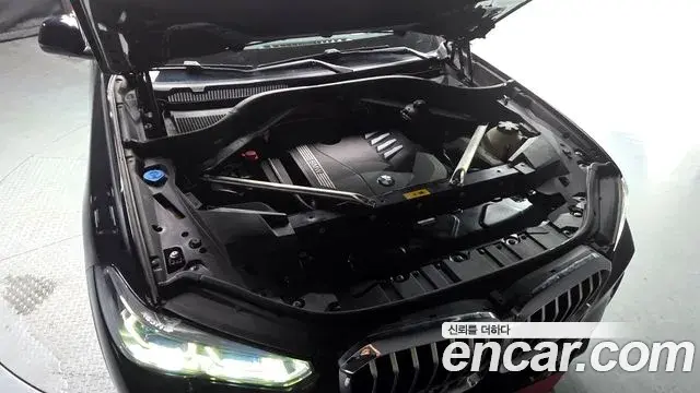 BMW X5 2021 — Photo 9/20