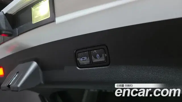 Genesis GV70 2024 — Photo 7/32