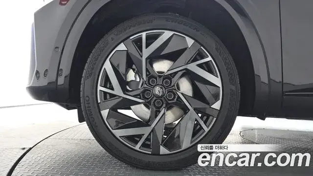 Renault Samsung Grand Koleos 2025 — ფოტო 11/33