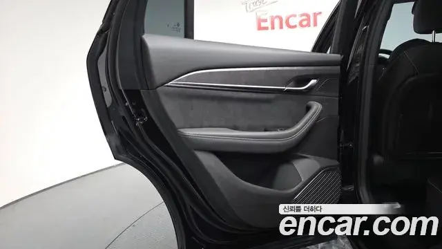Renault Samsung Grand Koleos 2025 — ფოტო 6/33