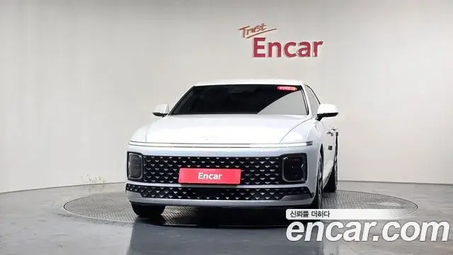 Hyundai Grandeur Hybrid 2025 — Şəkil 29/30