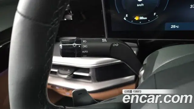 Hyundai Grandeur Hybrid 2025 — Şəkil 7/30