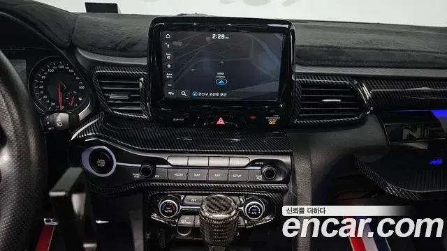 Hyundai Veloster 2018 — Фото 11/20