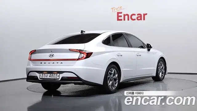 Hyundai Sonata 2019 — Фото 2/20