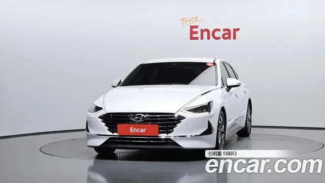Hyundai Sonata 2019 — Фото 3/20