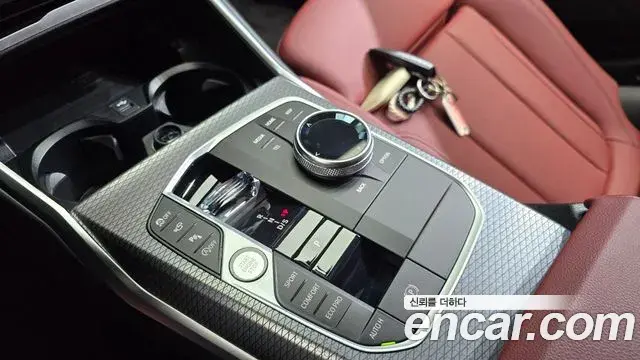 BMW 3 Series 2025 — Photo 16/34