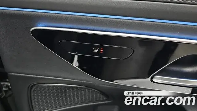 Mercedes-Benz E-Class 2025 — Фото 16/20