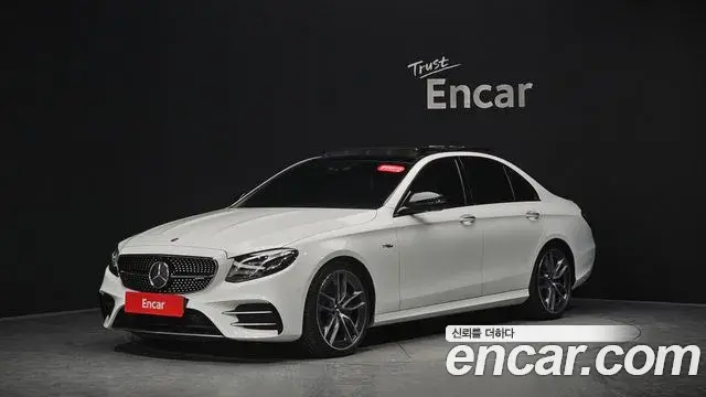 Mercedes-Benz E-Class 2019 — Фото 1/20