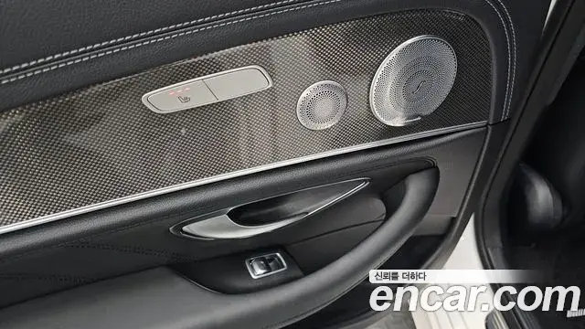 Mercedes-Benz E-Class 2019 — Şəkil 21/37