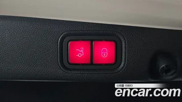 Mercedes-Benz E-Class 2019 — Şəkil 20/37