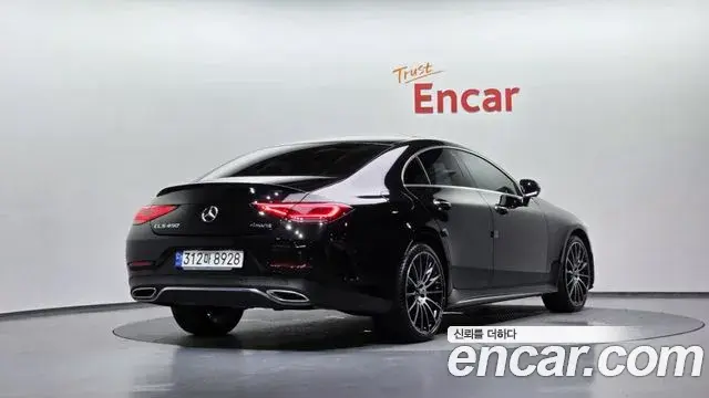 Mercedes-Benz CLS-Class 2021 — Photo 23/37