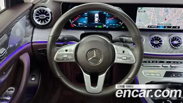 Mercedes-Benz CLS-Class 2021 — Photo 32/37