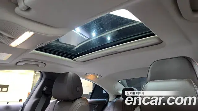 Mercedes-Benz CLS-Class 2021 — Photo 6/37