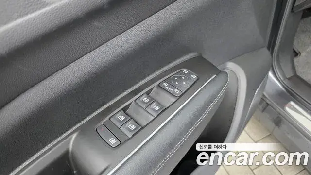 Renault Samsung QM6 2022 — Şəkil 31/32
