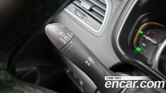 Renault Samsung QM6 2022 — Şəkil 30/32