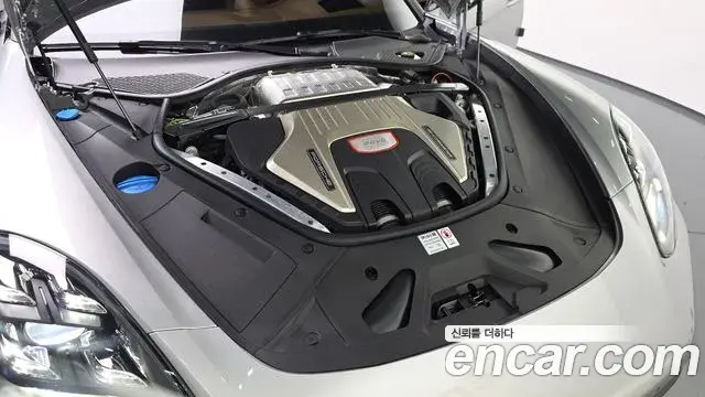 Porsche Panamera 2024 — Şəkil 7/20