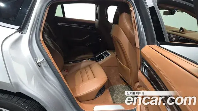 Porsche Panamera 2024 — Şəkil 13/20