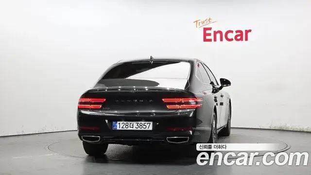 Genesis G80 2022 — Photo 6/32