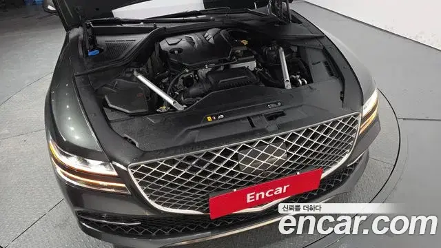 Genesis G80 2022 — Photo 8/32