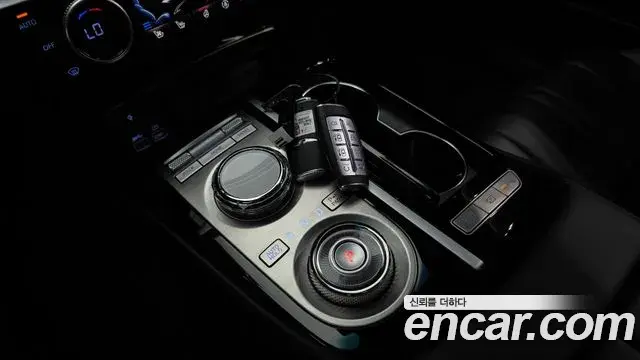 Genesis G80 2022 — Photo 20/32