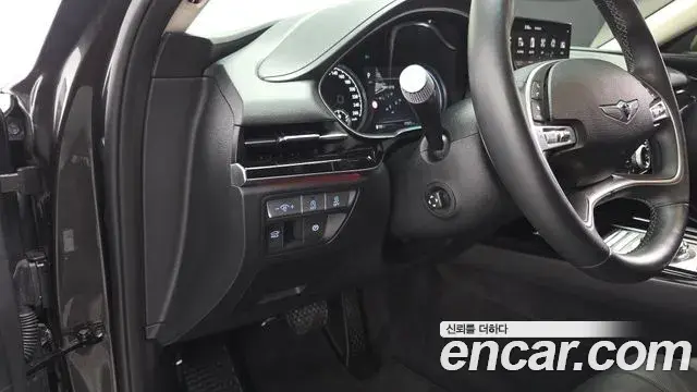 Genesis G80 2022 — Photo 16/32