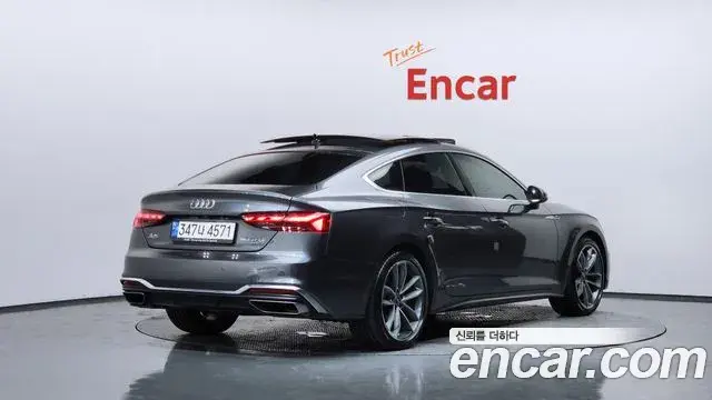 Audi A5 2022 — ფოტო 18/39