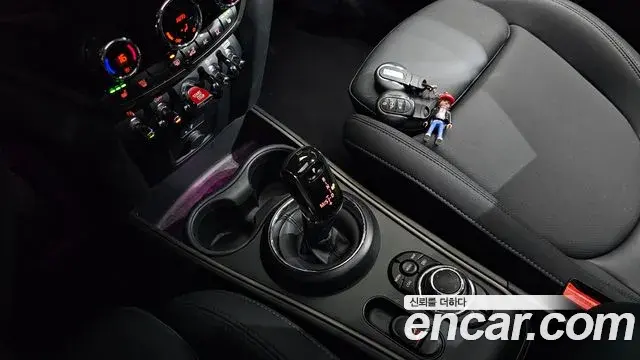Mini Cooper Countryman 2024 — Photo 8/20