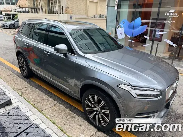 Volvo XC90 2019 — ფოტო 1/13