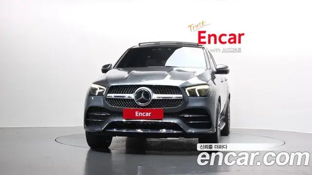 Mercedes-Benz GLE-Class 2023 — Фото 3/20