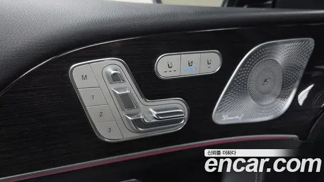 Mercedes-Benz GLE-Class 2023 — Фото 13/20
