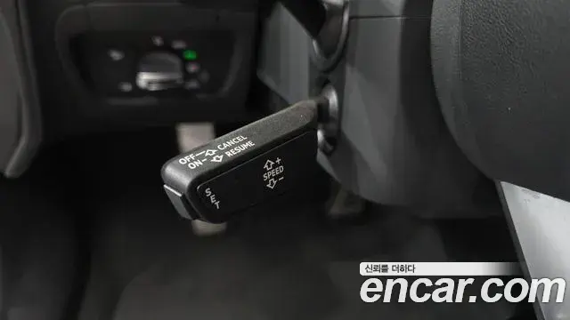 Audi R8 2021 — Şəkil 28/30