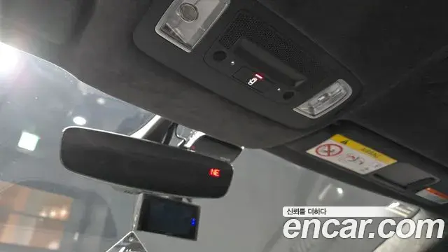 Audi R8 2021 — Şəkil 11/30