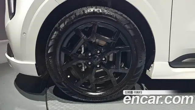Kia Carnival 2025 — Photo 24/44