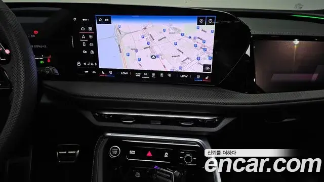 Audi Q5 2025 — Photo 31/36