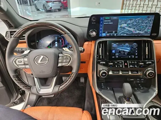 Lexus LX 2025 — Photo 10/15