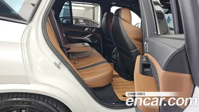 BMW X5 2021 — Фото 12/20