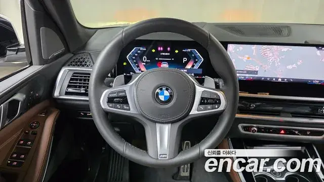 BMW X5 2025 — Photo 8/32