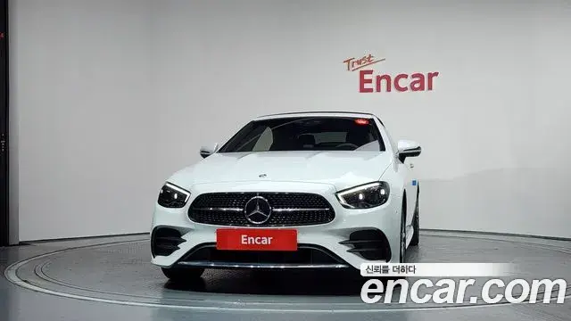 Mercedes-Benz E-Class 2022 — Фото 3/20