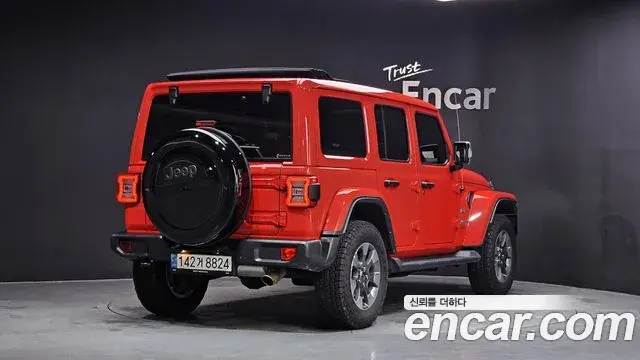Jeep Wrangler 2021 — Фото 2/20