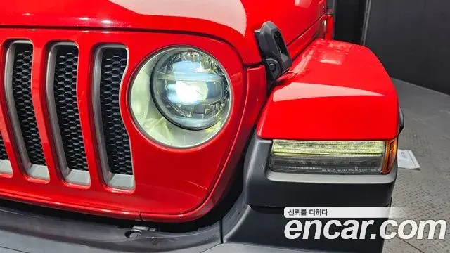 Jeep Wrangler 2021 — Photo 2/30