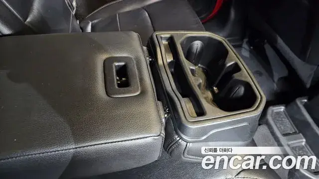 Jeep Wrangler 2021 — Photo 21/30