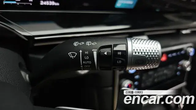 Genesis GV80 2024 — ფოტო 8/34