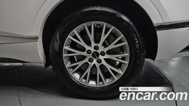 Genesis GV80 2024 — ფოტო 29/34