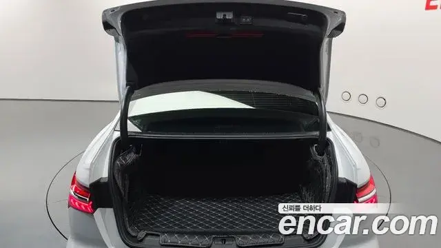 Audi A6 2021 — Photo 26/35