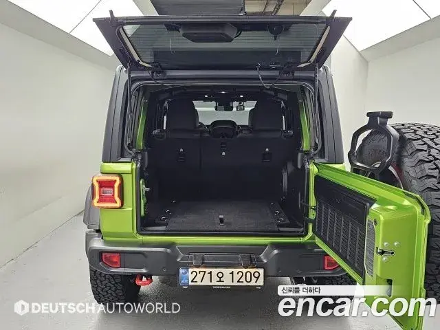 Jeep Wrangler 2025 — Şəkil 6/20