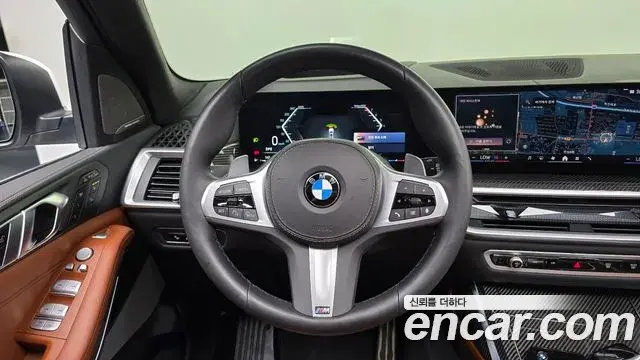 BMW X7 2024 — Photo 6/20