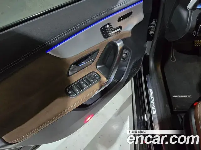 Mercedes-Benz CLA-Class 2025 — Фото 9/19