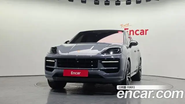 Porsche Cayenne 2024 — Photo 18/20